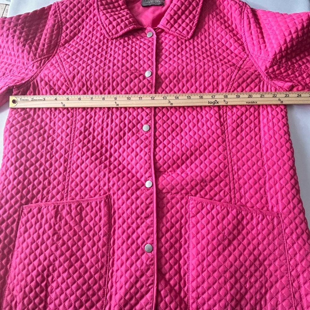 CASUAL IDENTITY PINK QUILTED SNAP FRONT LINED MID LENGTH CLASIC JACkET. SZ XL - Picture 9 of 12